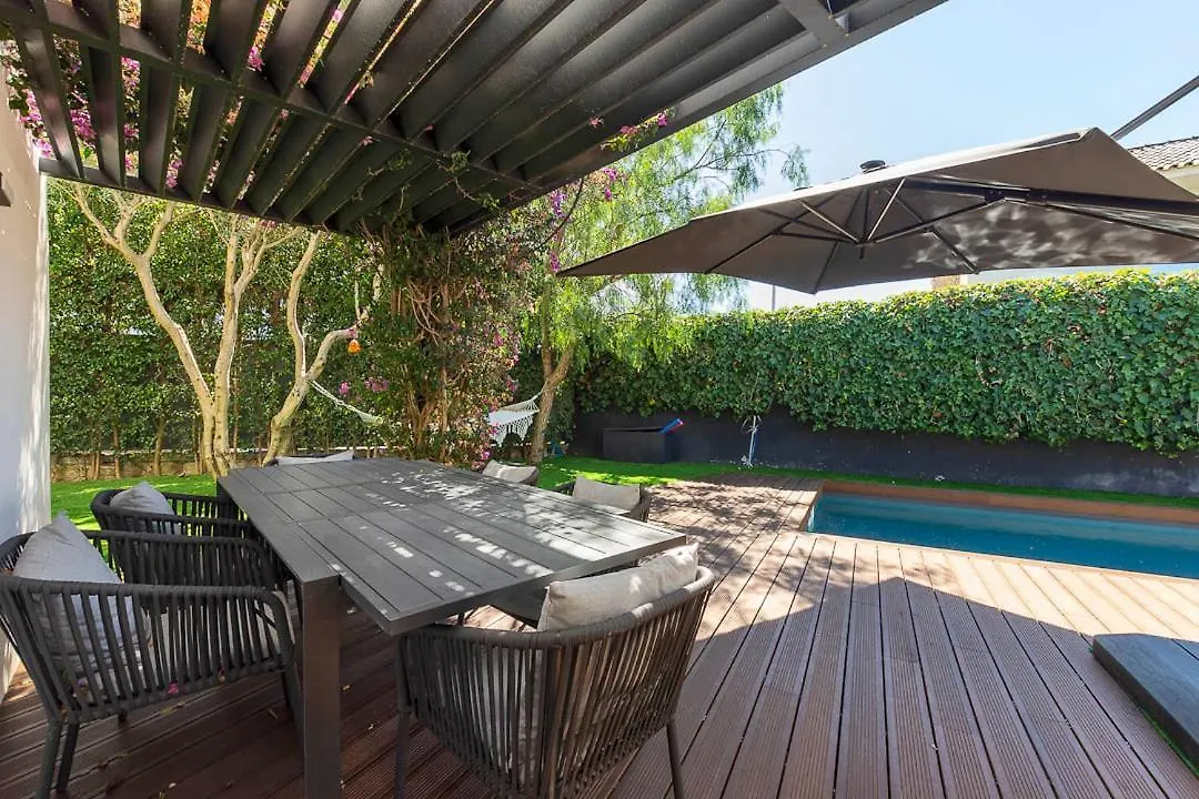 Rosario Pool Villa Віавіа